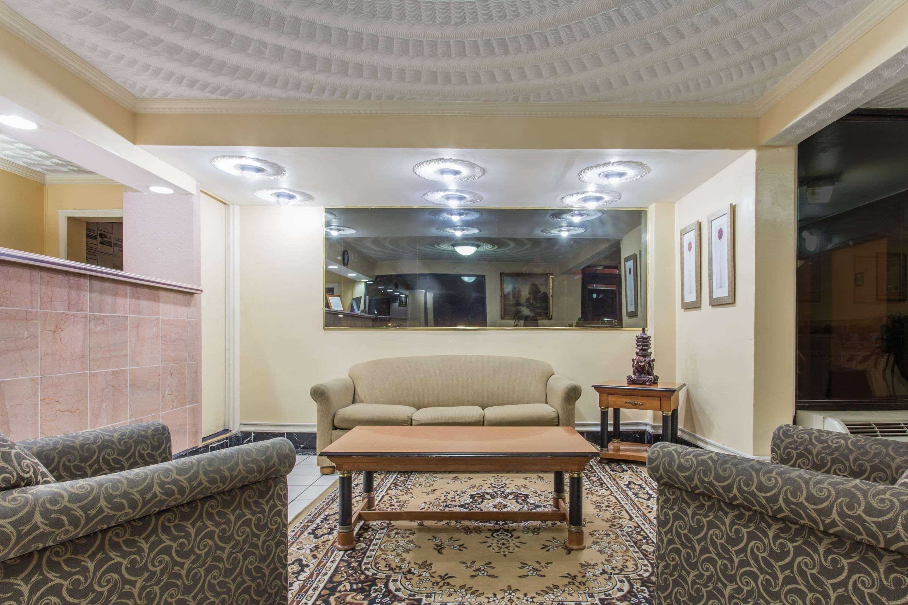 Knights Inn Virginia Beach Lynnhaven Экстерьер фото